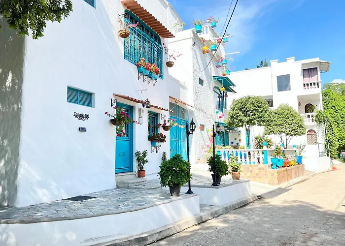Cabana La Aldea - Santorini Colombiano