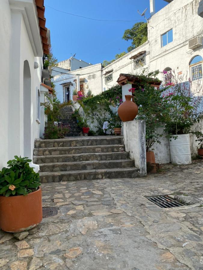 La Aldea - Santorini Colombiano *