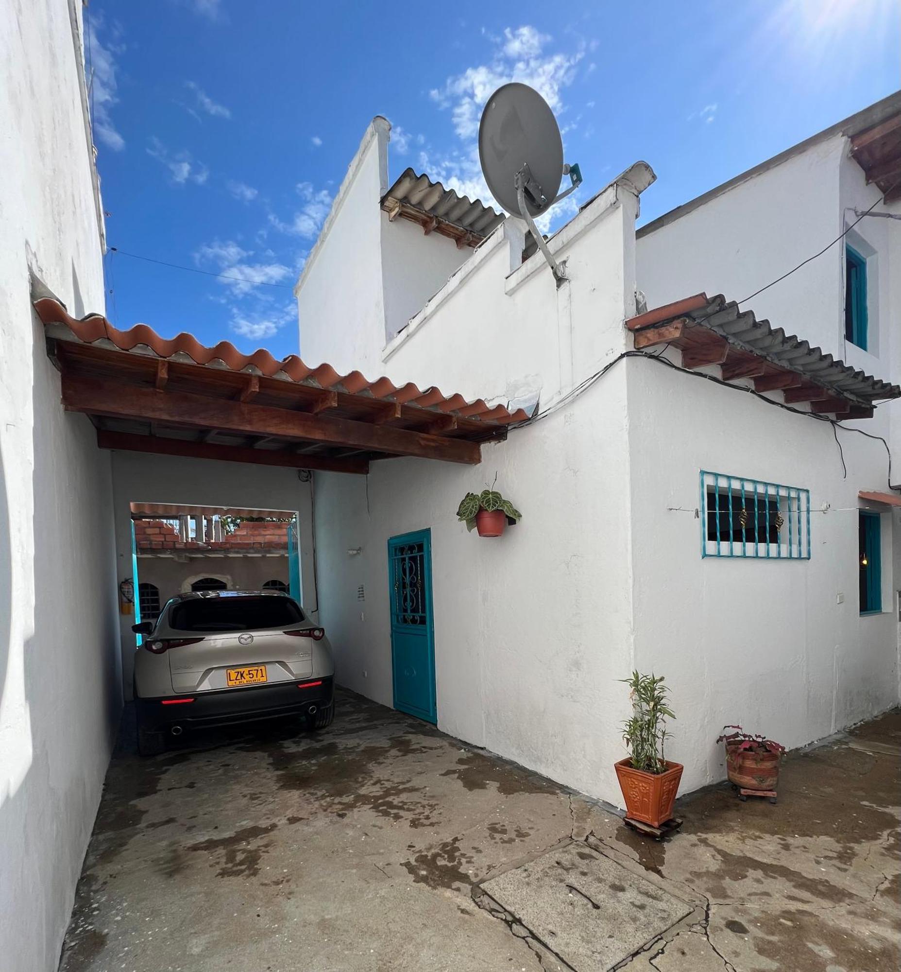 La Aldea - Santorini Colombiano